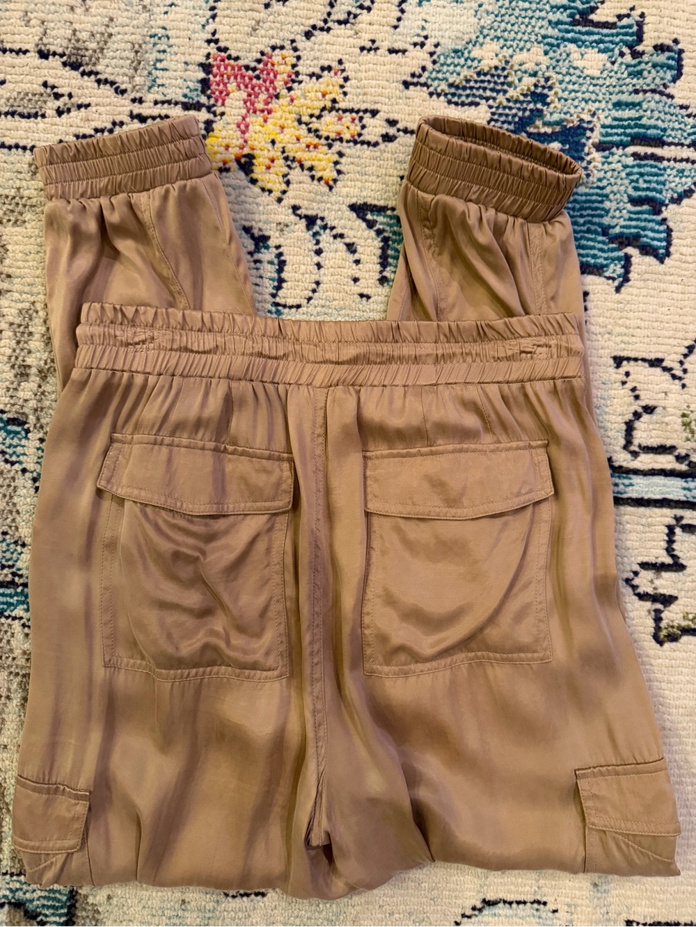 Joe's Jeans "The Haute Utility" cargo jogger pants. Size M - Picture 2 of 9